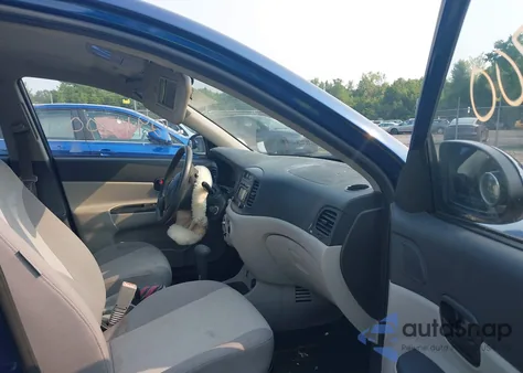 2009 Hyundai Accent Gls z USA, uszkodzony, nr VIN KMHCN46C49U314436